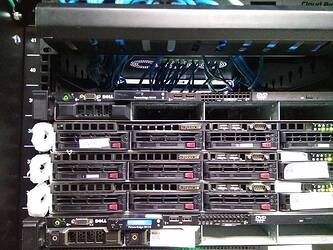 27072618_1703616189697616_7888354974102437464_n%20(1)